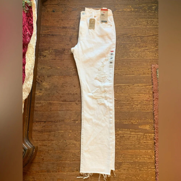NWT Levi’s 501 Original Fit Straight Leg Jeans Distressed White Denim - Picture 6 of 14